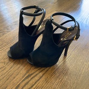 Black suede Gucci heels